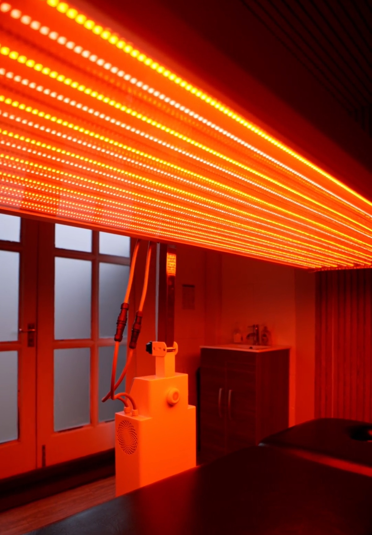 Red Light Therapy - The Injury Clinic